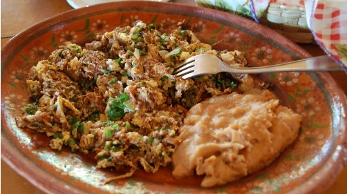 Doña Esthela's award-winning machaca con huevos.