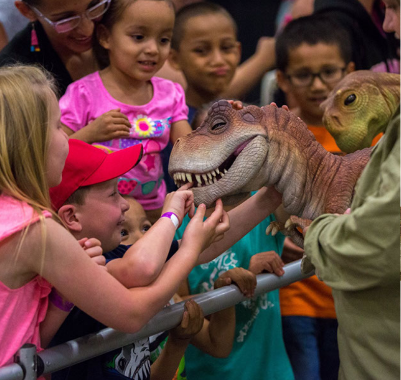 Dino Baby / Jurassic Quest