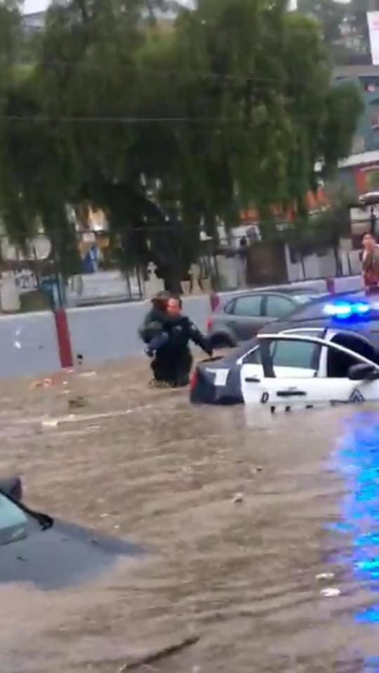 Facebook @Jullss Llera‎