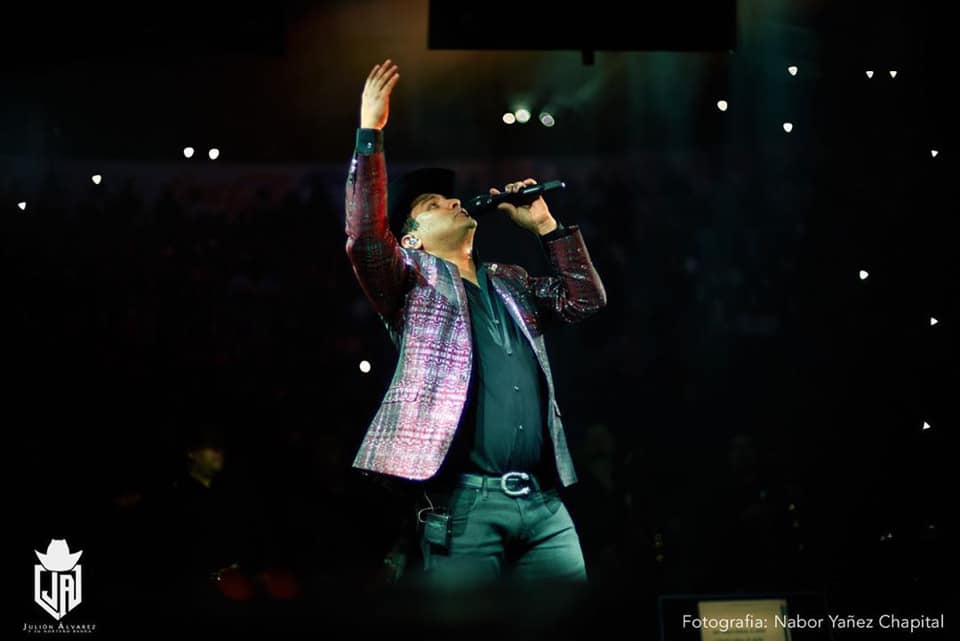 Facebook Julion Alvarez