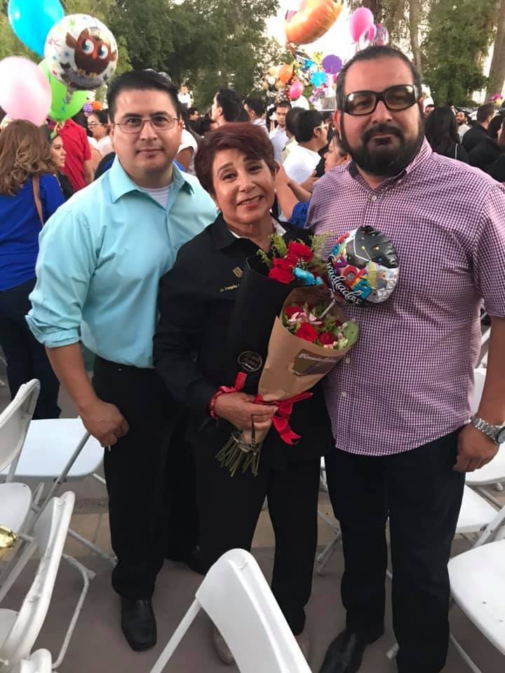 Evangelina y sus hijos