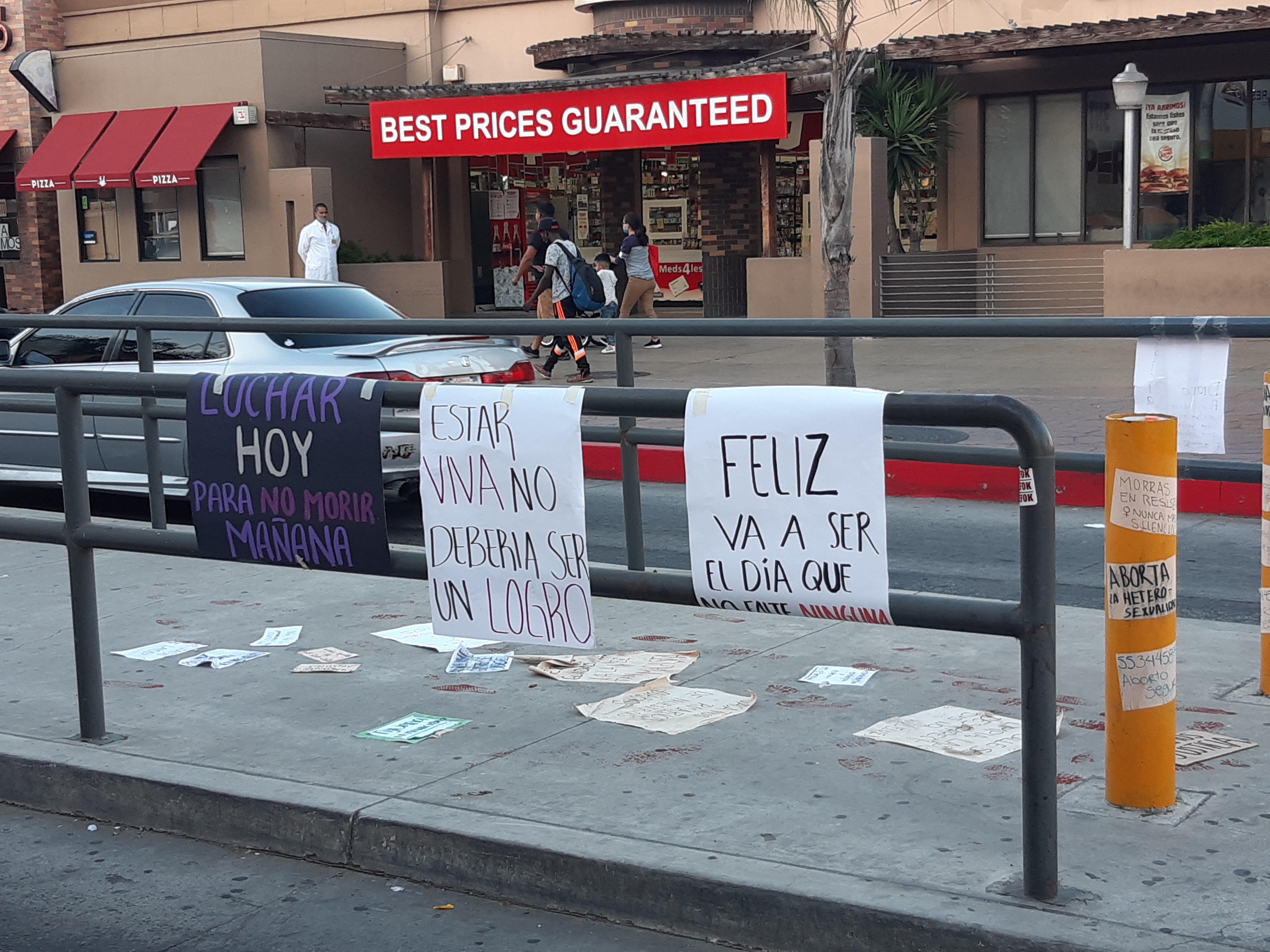 Protestas contra la violencia hacia la mujer en Tijuana - Manuel Ayala