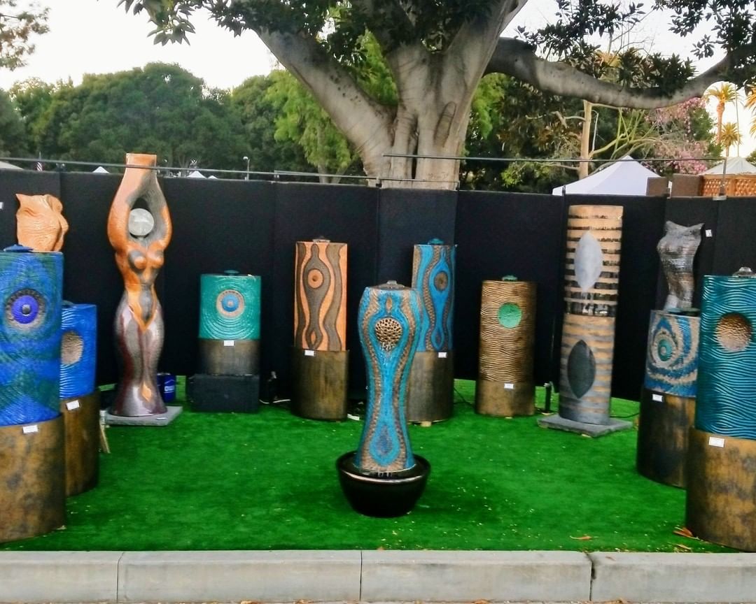 Foto de Damien Jones Art en Facebook de ArtWalk San Diego