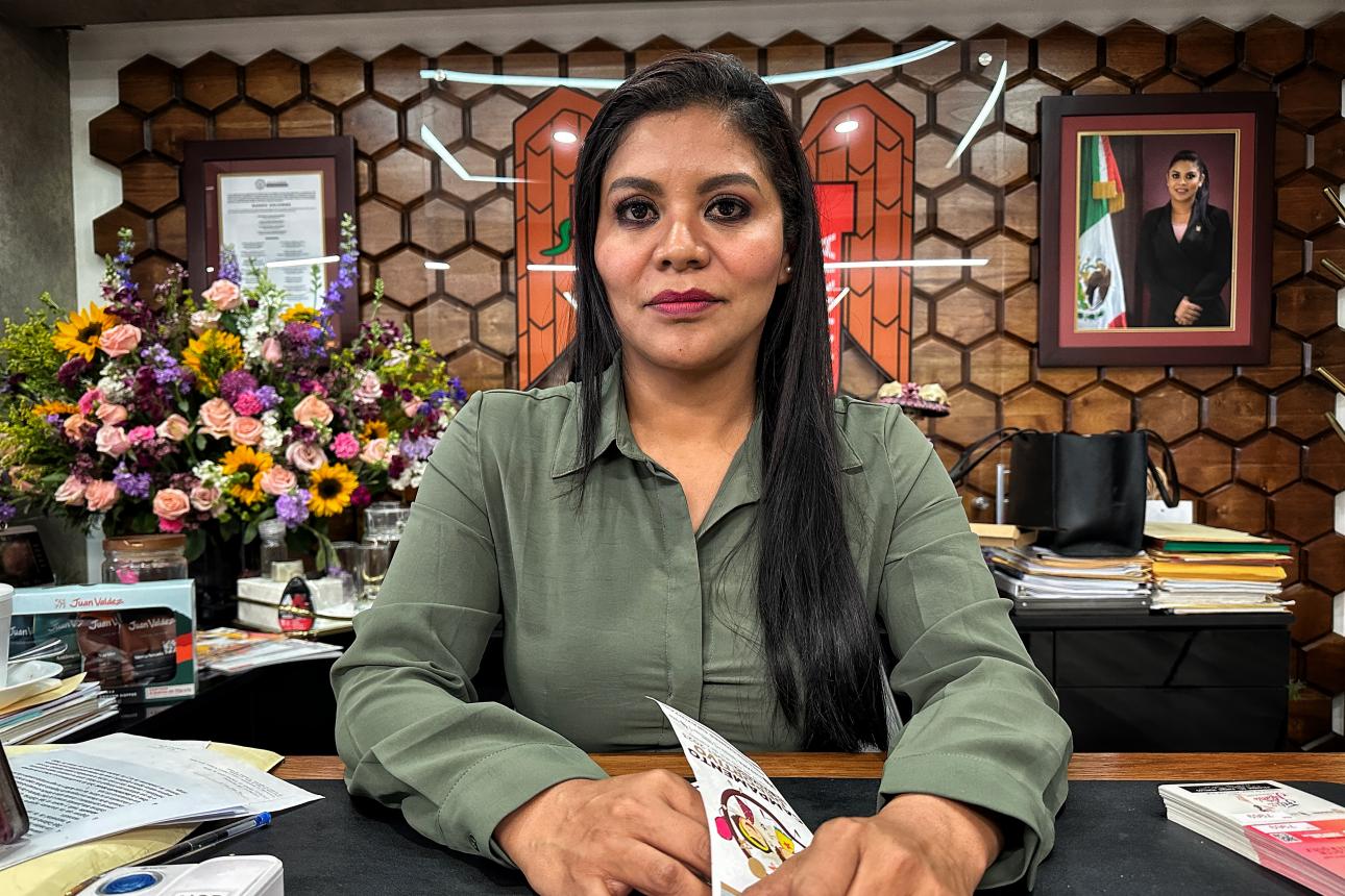 Caballero gets her hair and make-up done by workers in Tijuana’s red-light district / Christopher Cunningham