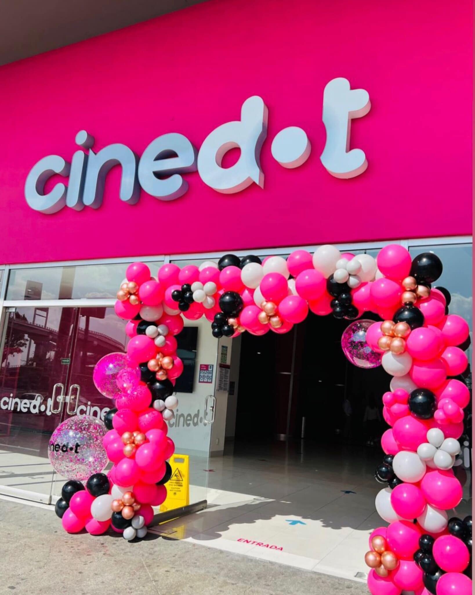 Cinedot